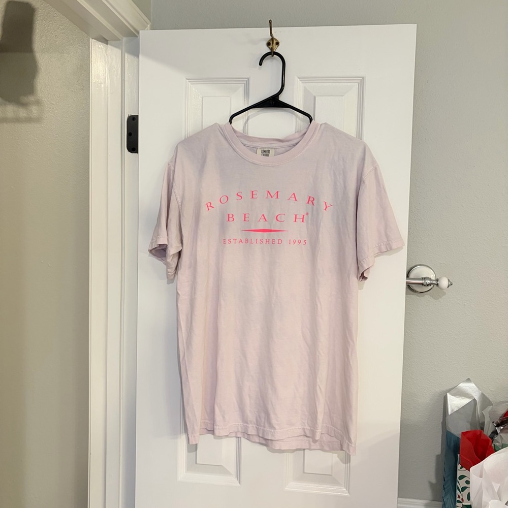 Comfort Colors Rosemary Beach Graphic T-Shirt Pink Mauve Medium